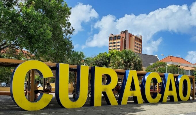 Auto huren op Curaçao voor een zorgeloze vakantie auto huren Curacao